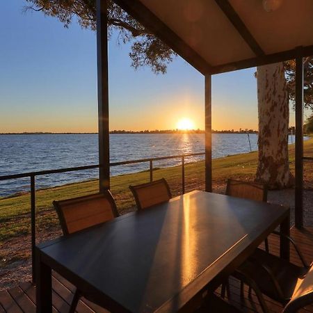 Lake Boga Caravan Park Εξωτερικό φωτογραφία
