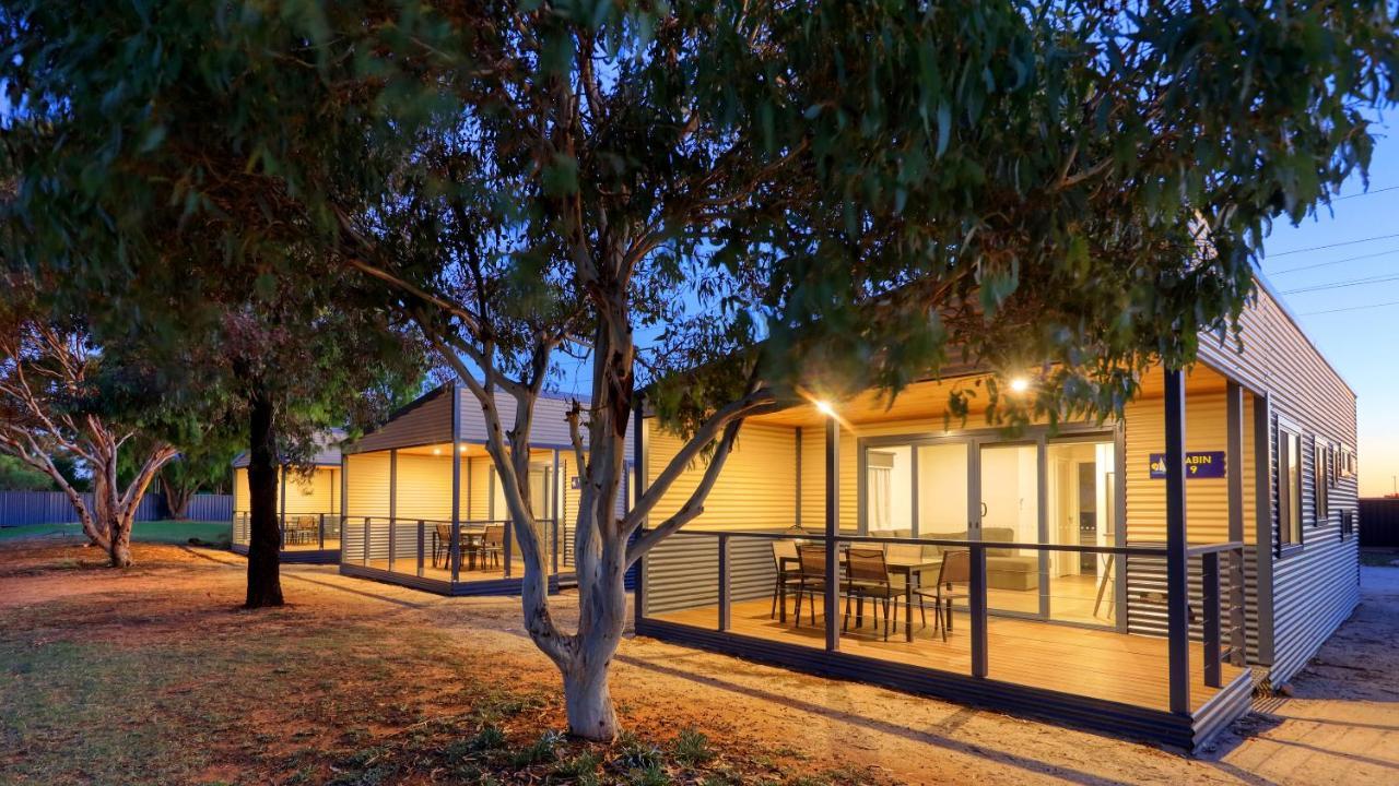 Lake Boga Caravan Park Εξωτερικό φωτογραφία