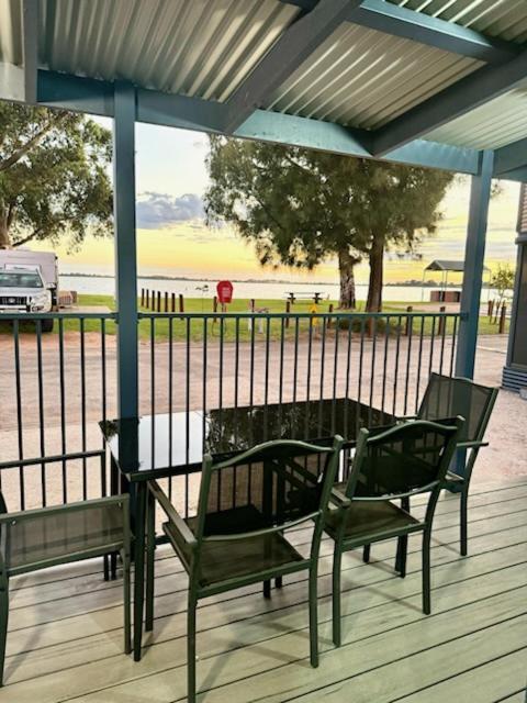 Lake Boga Caravan Park Εξωτερικό φωτογραφία